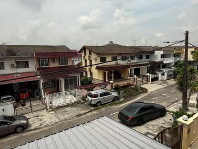 Skudai Taman Ungku Tun Aminah Jalan Nakhoda Double Storey House
