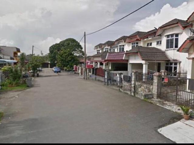 Skudai Taman Universiti Jalan Kemajuan Double Storey Terrace House