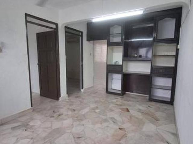 Skudai Tun Aminah flat