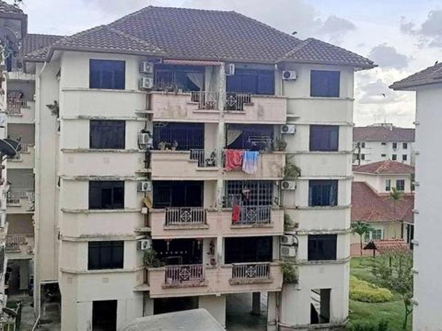 Skudai Villa