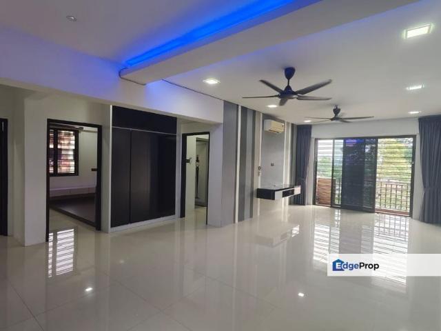Skudai Villa