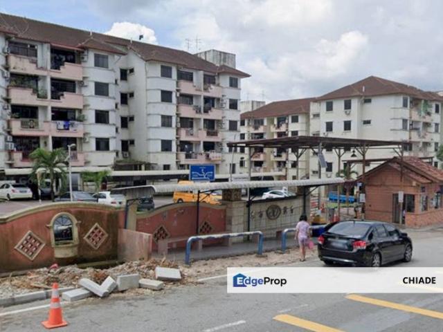 Skudai Villa