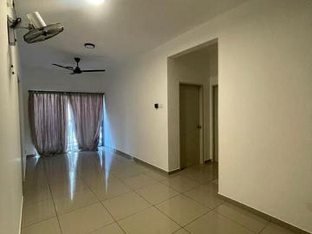 Sky Awani 3 Kitchen Cabinet Airconds 800sqft 3 Bedrooms