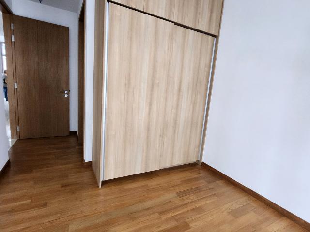 Sky Green D13, Condominium