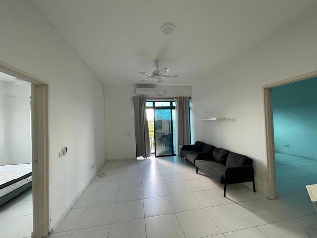 Sky oasis setia Indah 21 bedrooms 2 bathrooms fully furnished