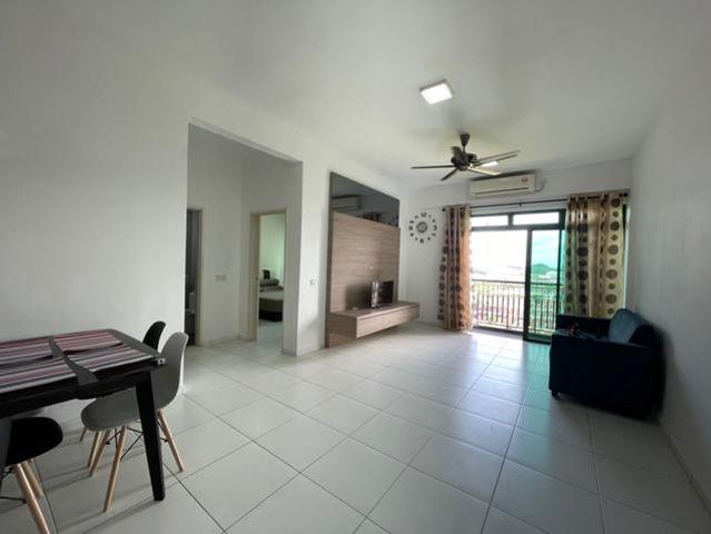Sky oasis setia Indah 2 bedrooms 1 bathroom low density full loan