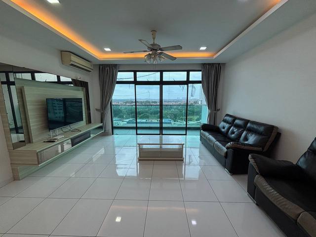Sky Loft Apartment Fully Furnished Mid Floor Renovated Condition