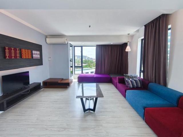 Sky Suite Service Residence For Rent