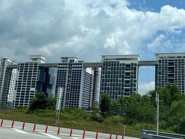 Sky Park Cyberjaya 739sfFull LoanBelow MarketNo DownPayment