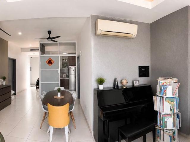 Sky Peak Setia Tropika Service Residence 3 Bedroom For Sale