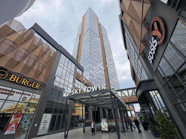 Sky Tower Da Kiralık 82 M2 9. Kat Manzaralı Köşe Ofis