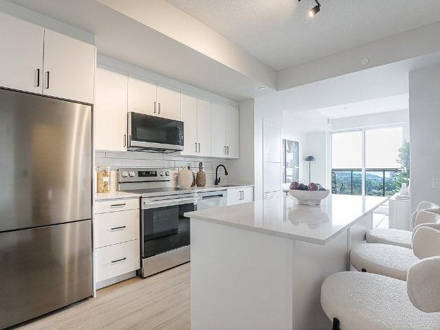 Sky Towers Apartments 2 Bedroom Apartment for Rent at 26 & 26 Grove Street West, Barrie, ON L4N 1M7 Queen's Park