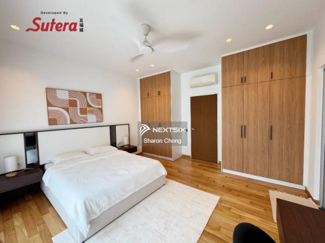 Sky Trees Apartment Bukit Indah High Floor Dual Key Unit Original With Furnished G&