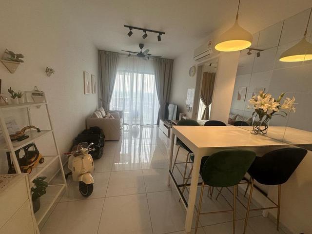 Sky Trees Apartment Bukit indah 1 plus 1 room renovated furnished