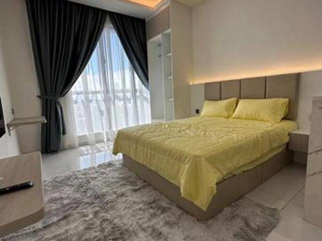 Sky Trees Bukit Indah Luxury Apartment for SaleRenovated unit