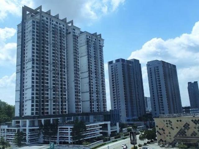 SKY TREES Bukit Indah Studio DK Near TUAS AEON Horizon Hills