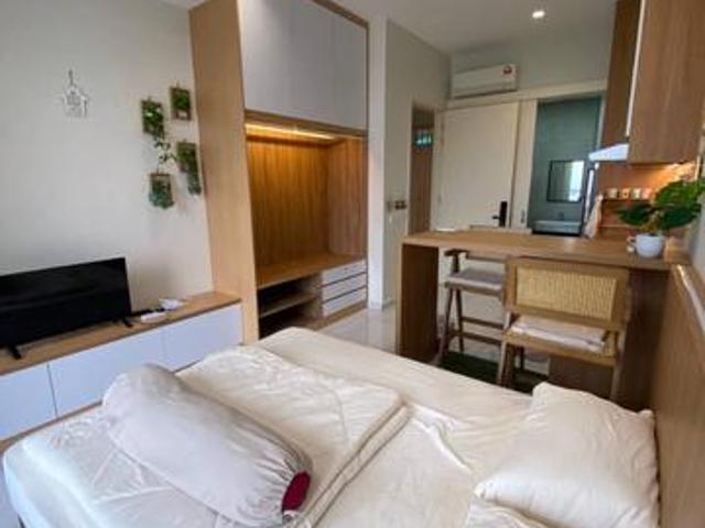 Sky Trees Bukit Indah Studio Full Renovated Furnishing