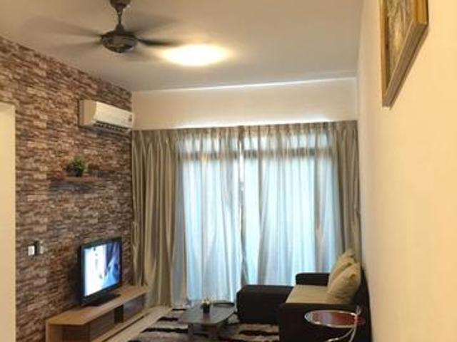 Sky View Apartment Bukit Indah 2 Bedrooms Tenanted Unit For Sales
