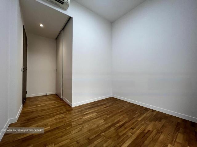 Sky Vue D20, Condominium