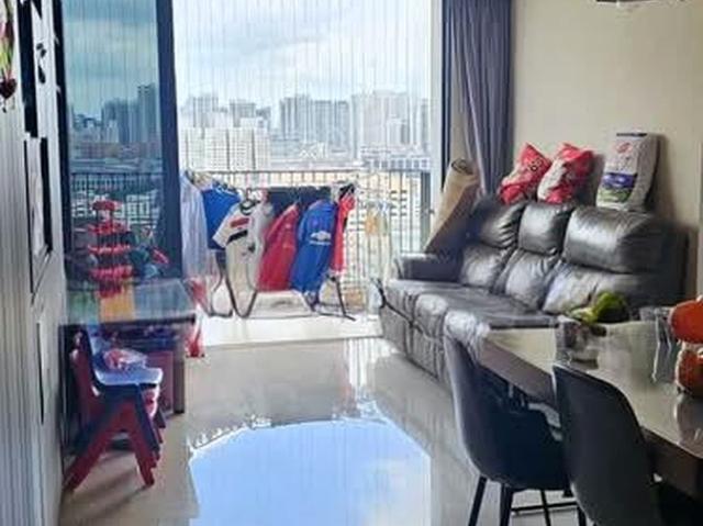 Sky Vue D20, Condominium
