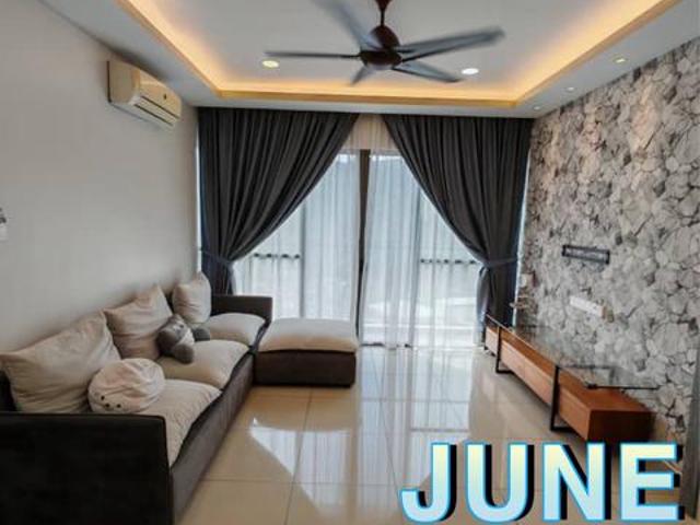 Skycube Furnished Renovated 1255sqf