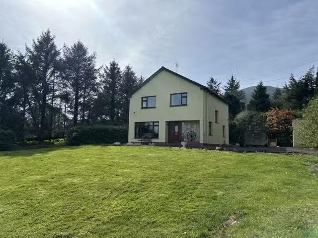 Skylark House, Tobernaveen, Lahardane, Ballina, Co. Mayo, F26H.