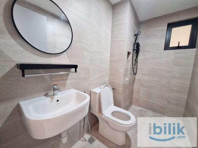 Skyline KL Fully Furnished Cozy Rooms for Rent ️LRT Pudu downstairs