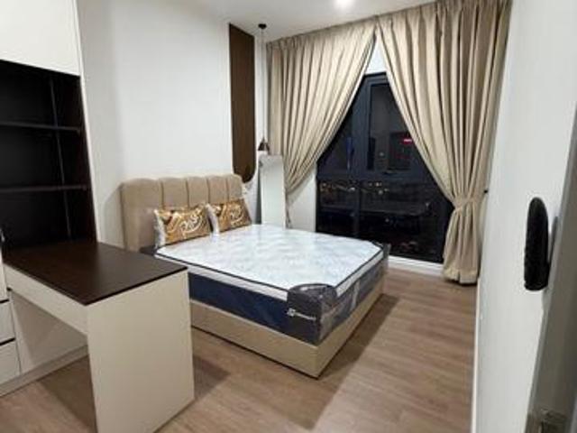Skyline KL High Floor Direct access to Pudu LRT Fully Furnished