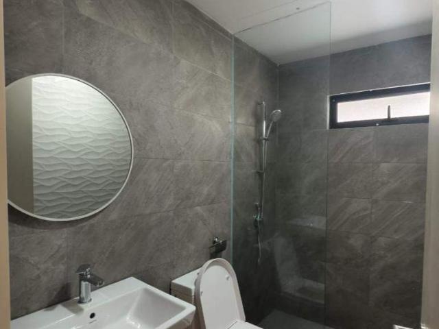 Skyline KL Rooms Available Doorstep to LRT
