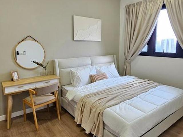 Skyline Pudu KL city brand new fully furnished walk to LRT station