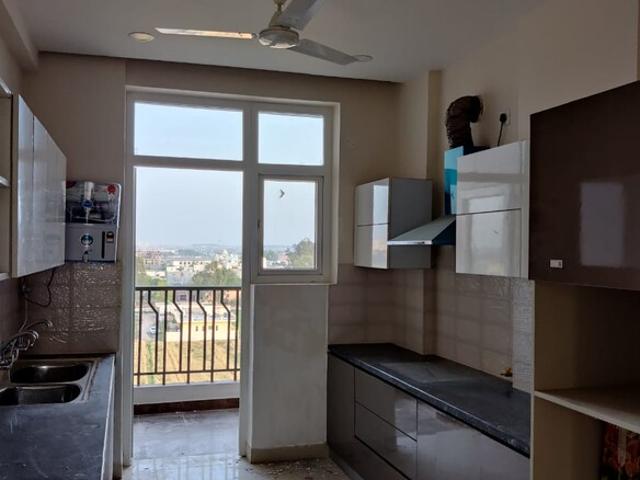 Skyline Park 4 Bedroom 2140 Sq. Ft. Apartment in Vip Road Zirakpur Listing ID: #9337