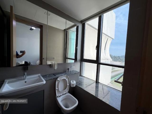 Skyline Residences D4, Condominium