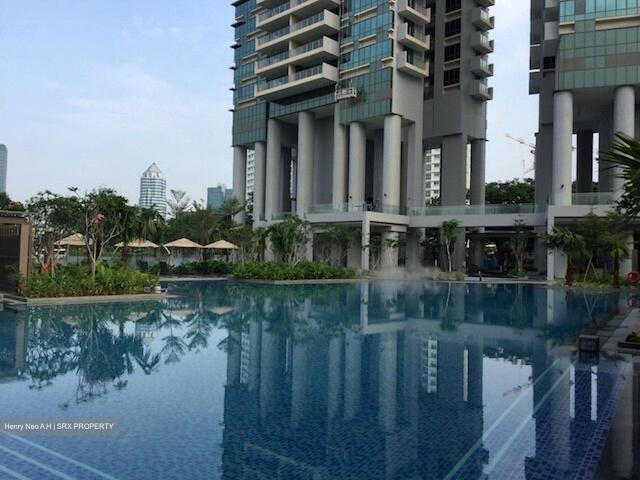 Skyline Residences D4, Condominium