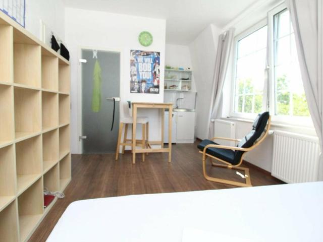 Skyline view from beautiful 1 room apartment in best location of Frankfurt, Frankfurt Amsterdam Apartments for Rent