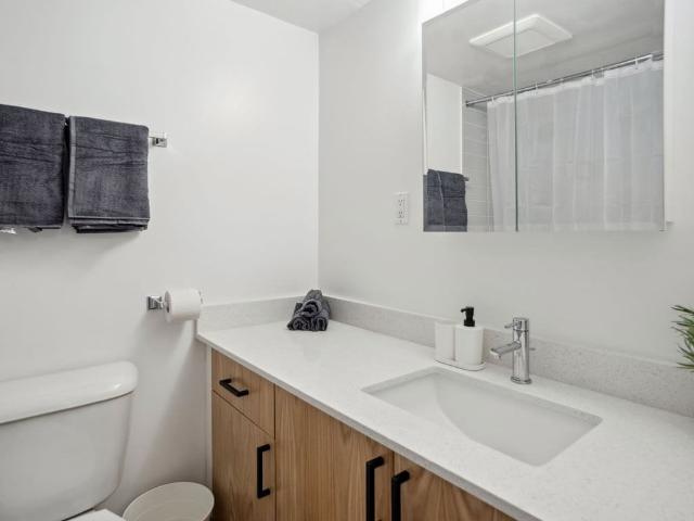 Skyline 1 Bedroom Apartment for Rent at 1305 12th Ave W, Vancouver, BC V6H 1M3 Fairview