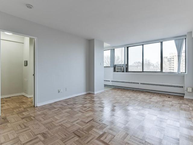 Skyliner Studio Apartment for Rent at 224 St. George St, Toronto, ON M5R 2N9 The Annex