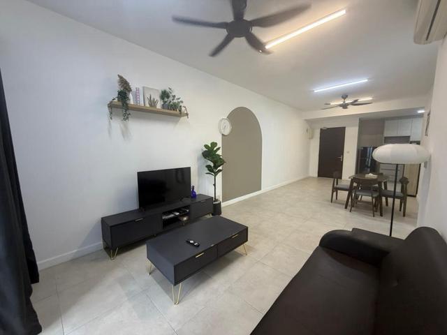 SkyMeridien sentul 4 bedroom fully furnish walking distance to MRT