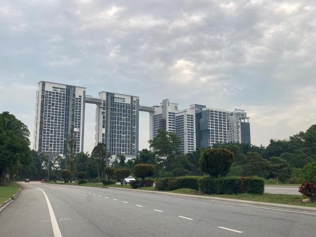 SkyPark Cyberjaya sofo studio fully furnish