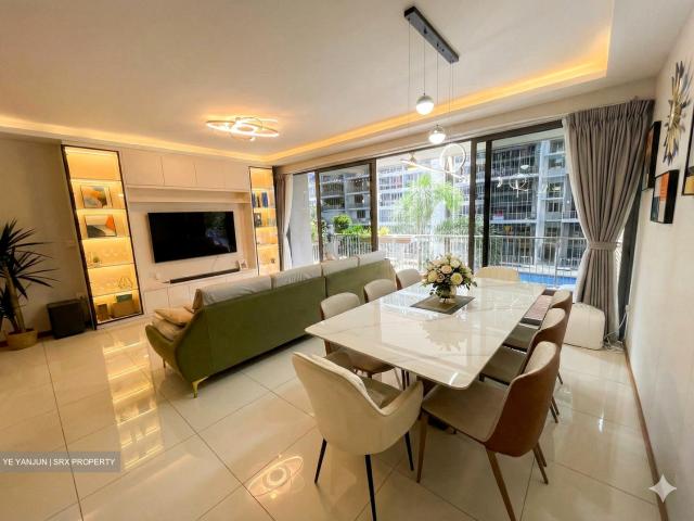 Skypark Residences D27, Condominium