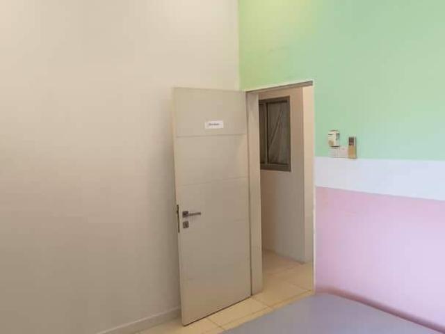 SkyPod Residence Puchong Medium Room with Linked Bathroom | Near LRT | Fully Furnished