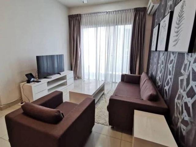 Skysuites JB Town Walking distance CIQ