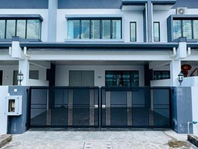 SHM Garden 15 Double Storey Intermediate for Rent at Stampin Baru