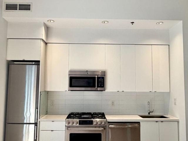 Showcase Lofts #107