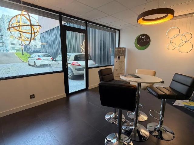 Showroom / entrepôt
