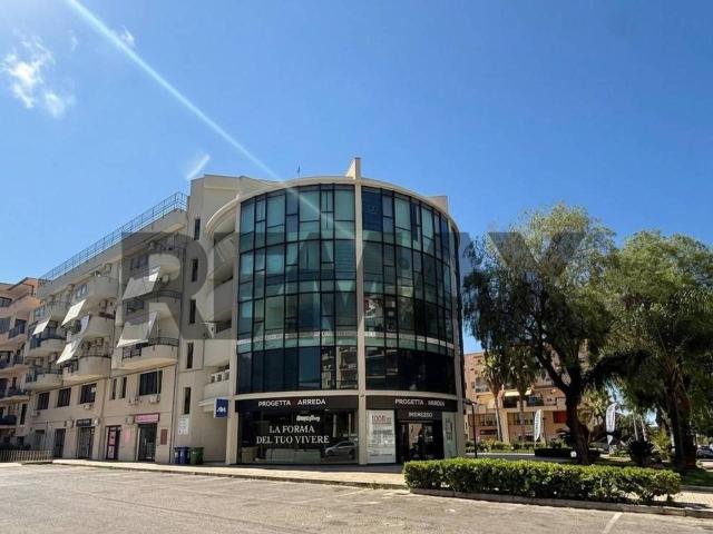 Showroom in vendita a Bagheria