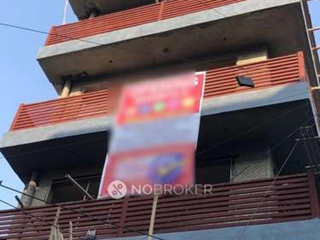 Showroom in Daryaganj, Delhi for sale