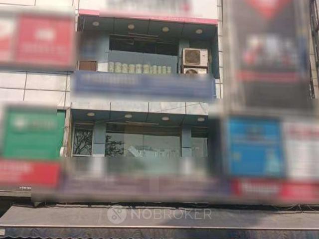 Showroom in Lajpat Nagar, Delhi for sale