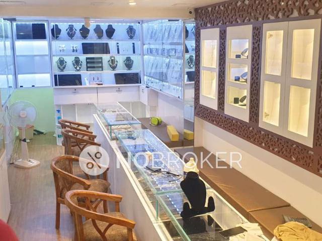 Showroom in Lajpat Nagar, Delhi for sale