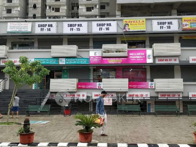 Showroom in Pandav Nagar, Ghaziabad for Rent