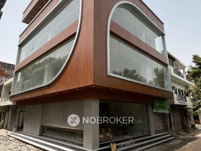 Showroom in Patel Nagar, Ghaziabad for Rent